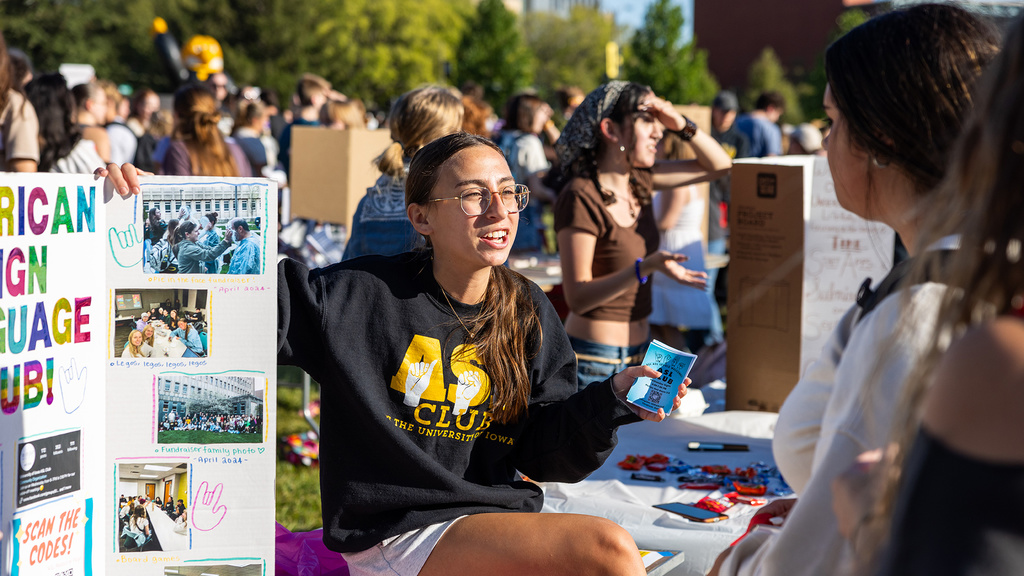 image of student org fair